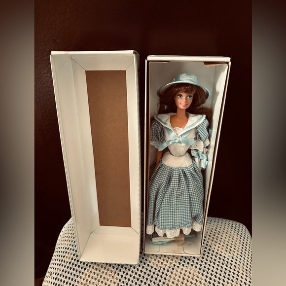 Vintage 1997 Barbie Little Debbie Snacks Collector’s Edition Series III #16352 - Picture 1 of 7